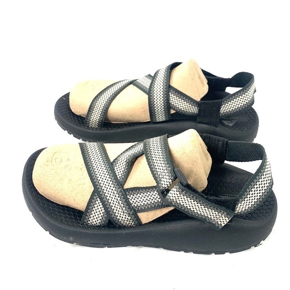 Ozark Trail Waterproof Hiking Sandals - Black/White, Size 8 - Picture 3 of 10